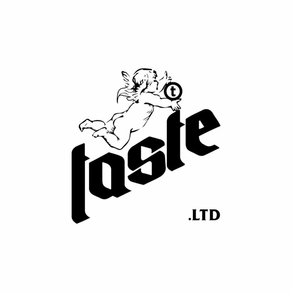 loker di Taste Limited Store